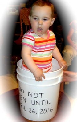 Post image for Celebrating a Baby’s First Birthday with a Time Capsule